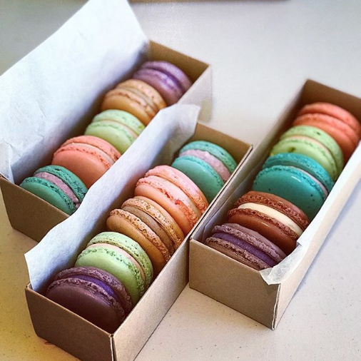 The Curious Whisk-Making Macarons From Scratch - MERRYMINT